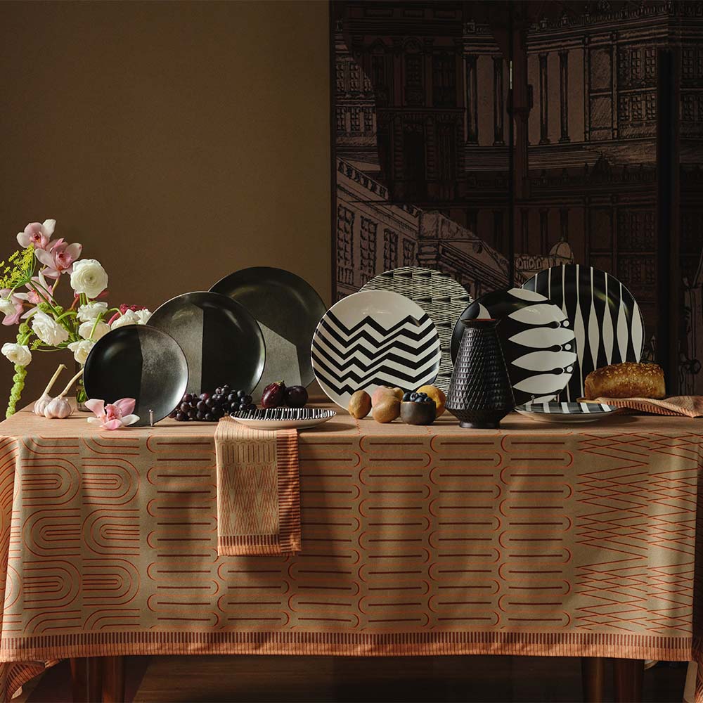 Esta colección de mobiliario colombiano está inspirada en el dibujo arquitectónico