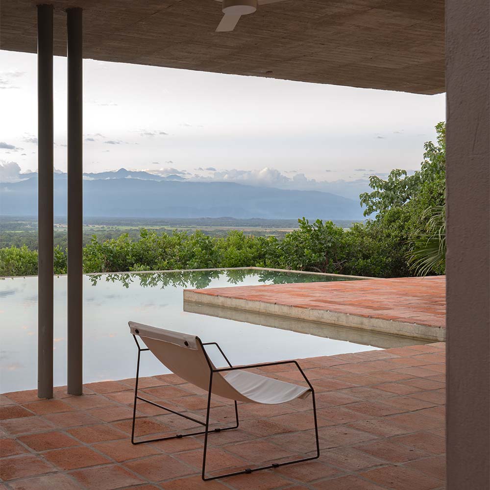Así se transformó esta vivienda en una obra abierta al paisaje y al clima cálido