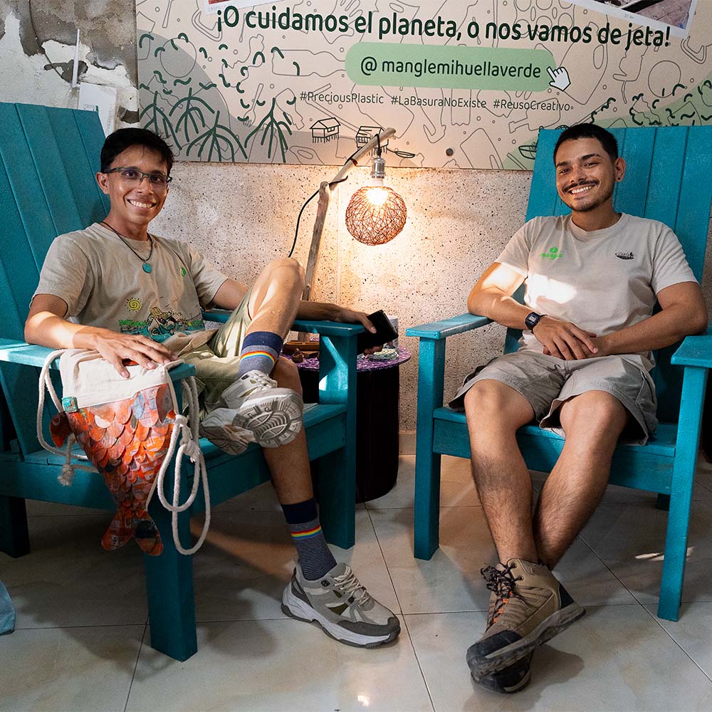 Remar para limpiar, reciclar para vivir: el proyecto de turismo y diseño en la ciénaga grande