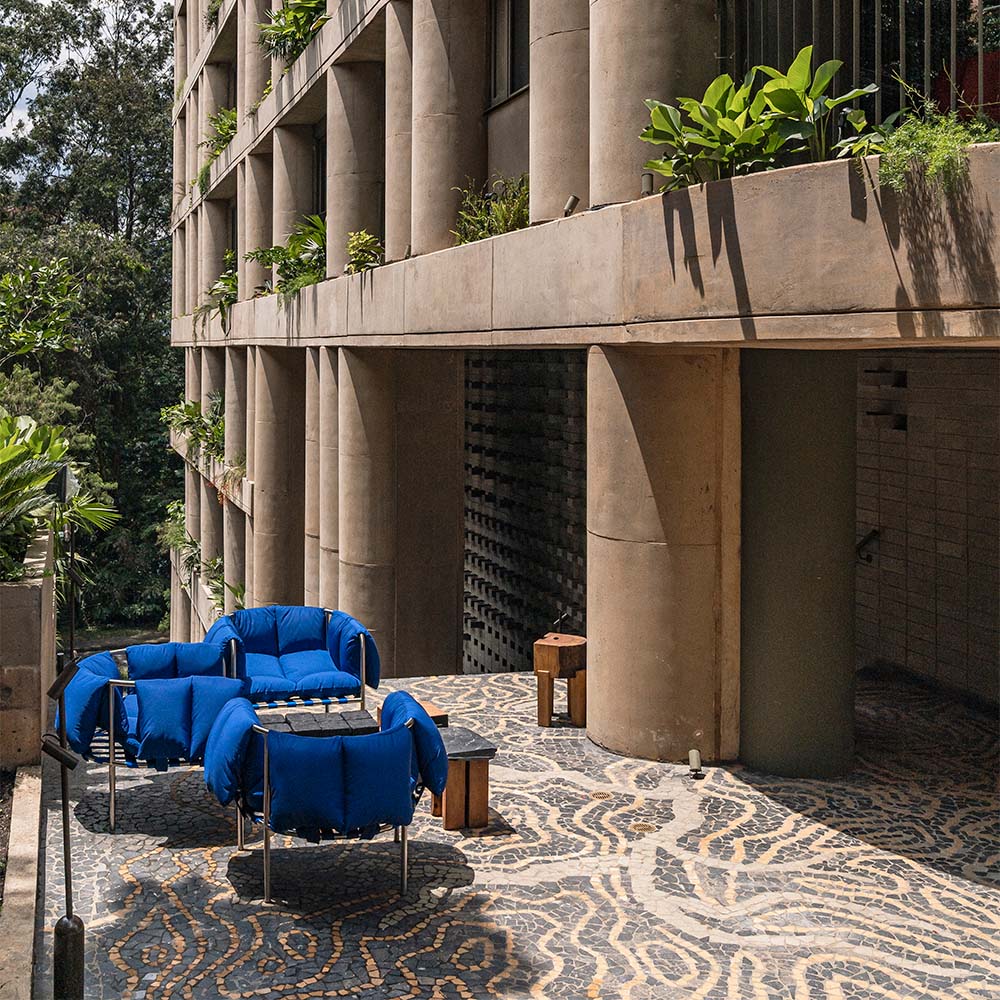 Medellín como destino: un edificio que entiende cómo vivimos y visitamos la ciudad