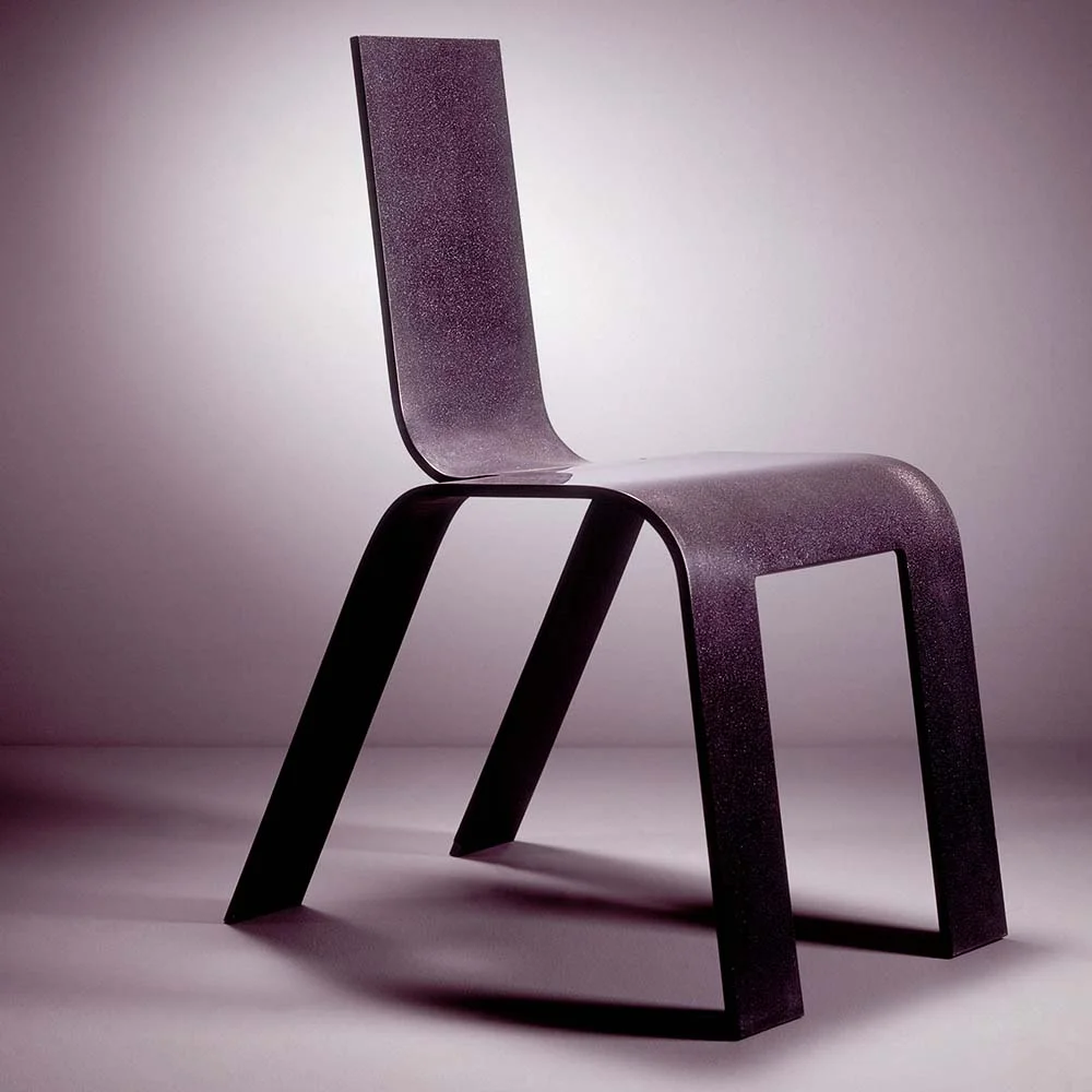 Curvas y metal: las piezas que explican nuestra forma de habitar entre el 2000 y el 2010