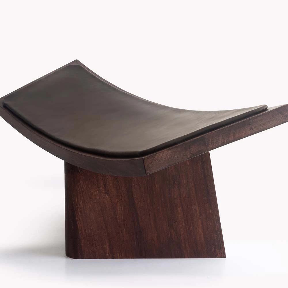 Diseño de sillas y mesas colombianas